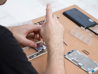 The modular architecture of the Fairphone 2 gives ownership to the user