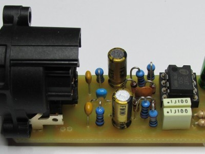 Build a Microphone Preamplifier with 48 V Phantom Power