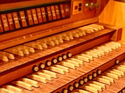 Eine einfache elektronische Orgel