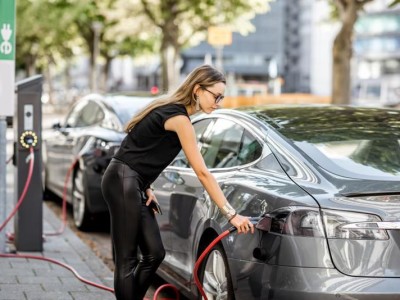 Les véhicules électriques progressent en Europe