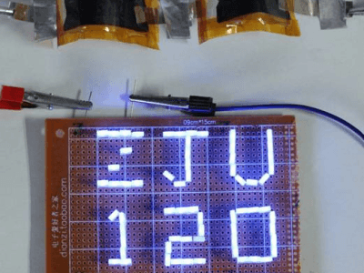 Cette batterie Al-ion conserve une capacité de 92% après 250 000 cycles de charge.