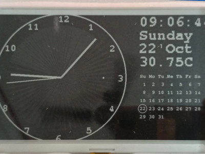 Timekeeping: Realizzare un Orologio E-Paper da 7,5" low-power con ESP32