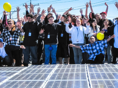 Gemeenschappelijk zonne-energie project. Beeld: Black Rock Solar, CC BY 2.0 licentie.