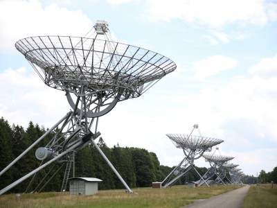 De synthese-radiotelescoop te Westerbork (foto: Elodie Burillon – hucopix.com).