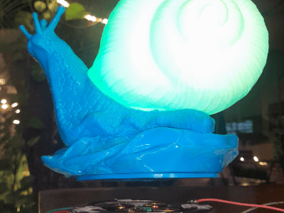 Doe-het-zelf slaklamp met magnetische levitatie: Een complete gids