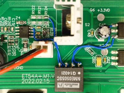 DC-belastingsmod met verbeterde en stillere ventilatorregeling