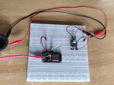 DIY Bluetooth speaker met ESP32 A2DP en MAX98357A I2S versterker