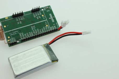 Fitted with the connector the LoRa-Node now looks like this