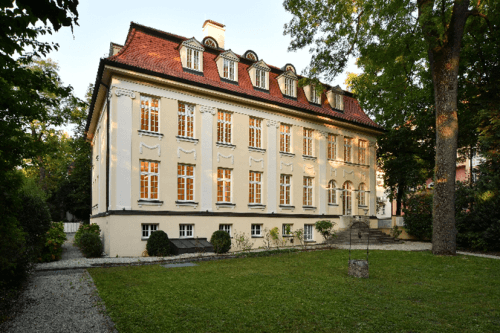 Building of the Consulate General of Hungary in Munich