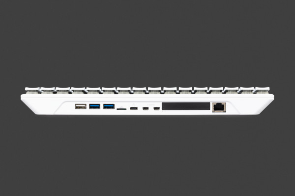 Raspberry Pi 500+ Anschlüsse