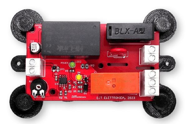 Prototype with the NTC soldered on JP1.