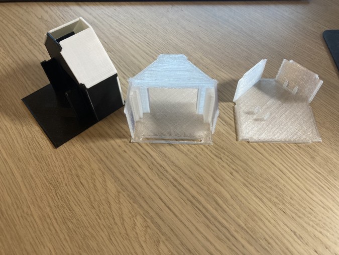 Two 3D printed components