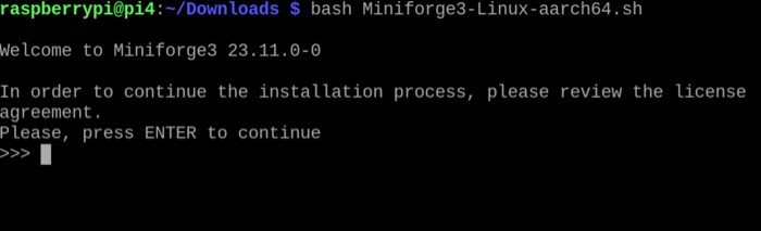 Running the Miniforge installation script - screenshot