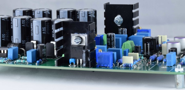 Fig_22_240386-1_v2.0_mounting_of_IC9_IC10