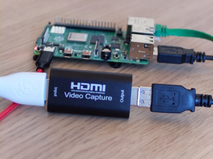 Finished setup with HDMI USB dongle - PiKVM project