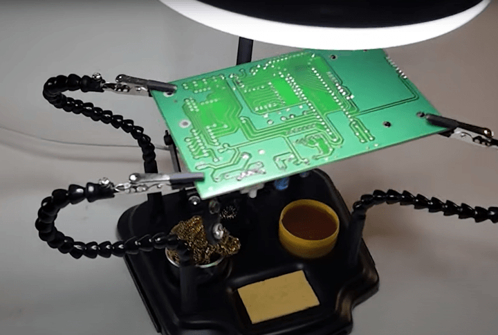 Smart PCB - We're Not Innovating, We’re Just Forgetting Slower
