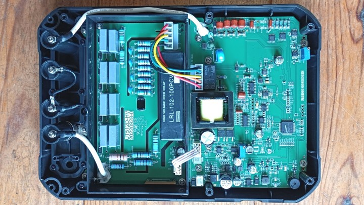 Uni-T UT512D insides