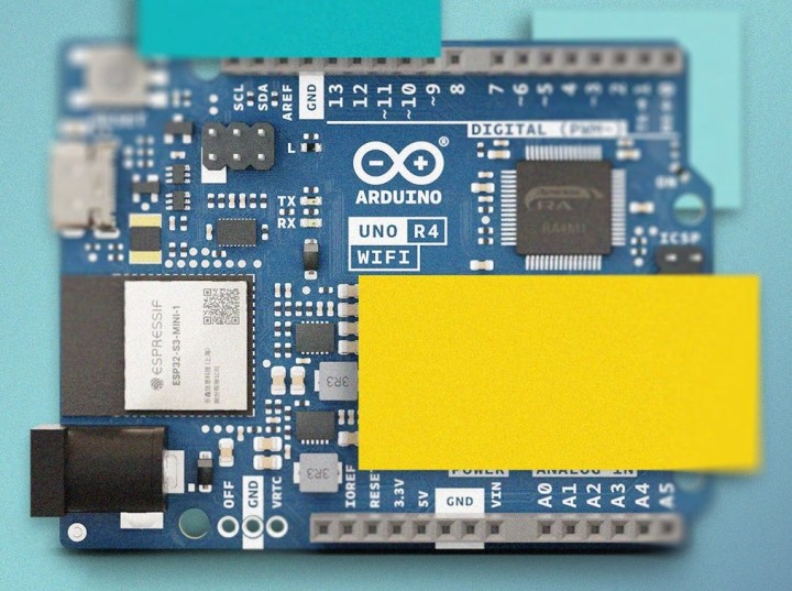 La carte Arduino (Arduino Uno) 