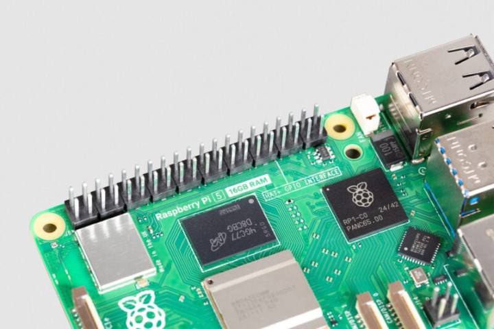 raspberry pi 5 16 gb.jpg