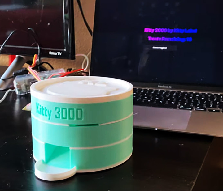Wifi cat 2025 treat dispenser