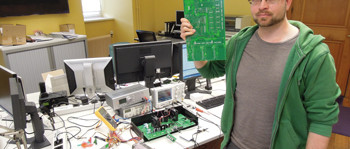 Jumbo PCB to escape from Labs