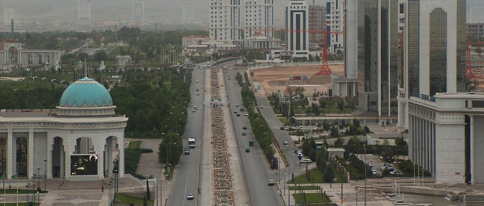 Turkmenistan Under Pressure to Adapt to New Market Reality