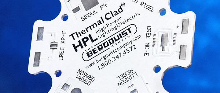 En éclairant fort les LED chauffent