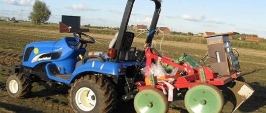 Self-learning driverless tractor