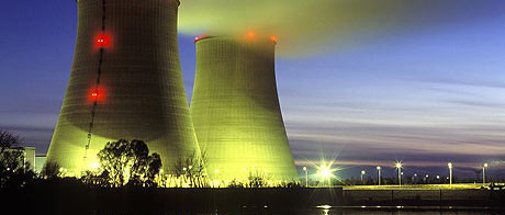 Nuclear Power and Justice between Generations: A Moral Analysis of Fuel Cycles