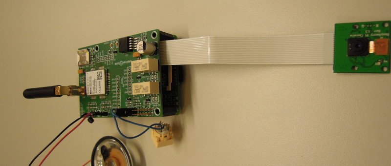 RaspberryPi Doorbell bodyguard [150400]