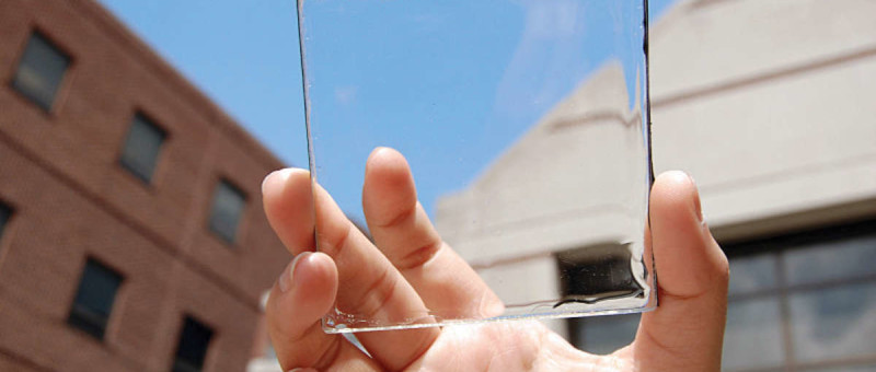 Transparent coating transforms smartphone into a solar panel
