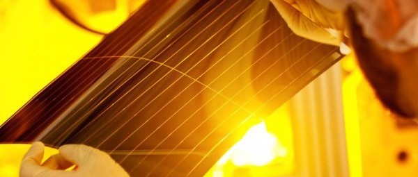 Organic solar cells set new efficiency record