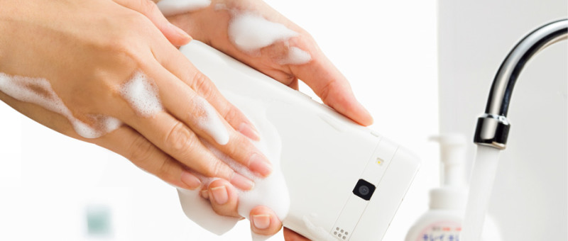 World first: the foaming-hand-soap-washable smartphone