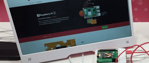 Raspberry Pi Monitor Unveiled