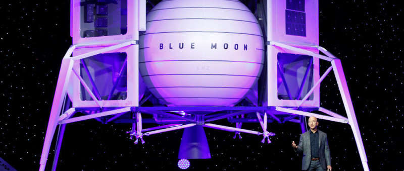 Amazon Boss Jeff Bezos Presents Lunar Lander