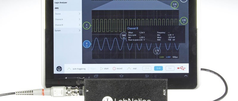LabNation SmartScope: unique multi-platform USB oscilloscope