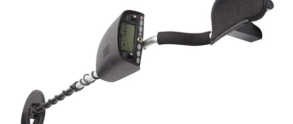 Review: The Velleman CS400 Metal Detector