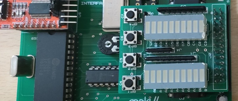 Apple IIe Revival: A Nostalgic Expansion Card with Classic Components