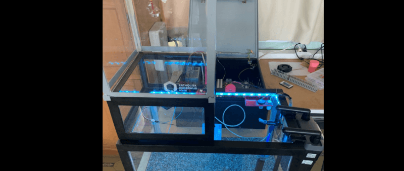 Automated aquarium with greenhouse