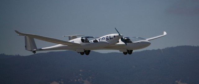 4-sitziges Elektroflugzeug gewinnt den Green Flight Challenge