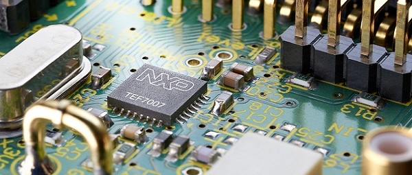 Nieuwe generatie FM-ontvangerchips voor autoradio’s