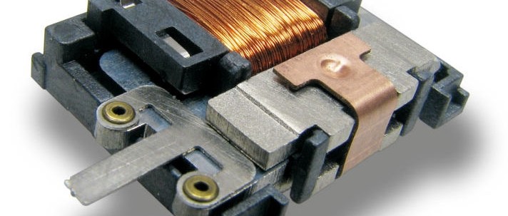 Interrupteur sans fil à récolte d'énergie et code tournant