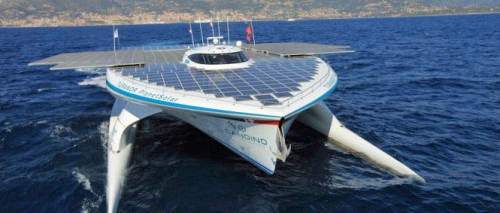 Größtes Solarboot der Welt fährt weiter