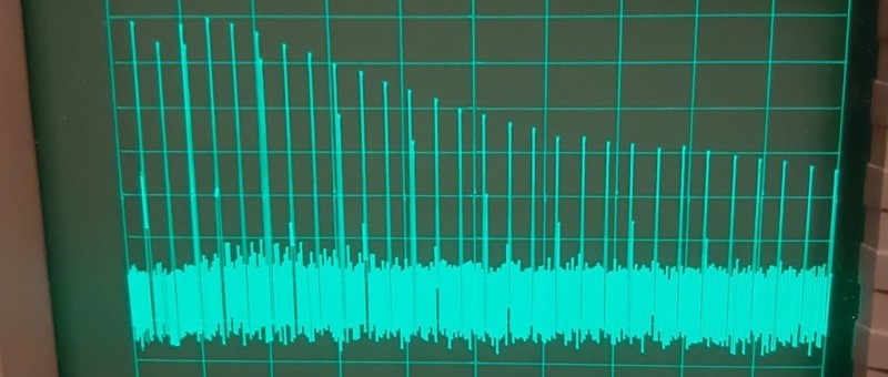 Bauen Sie einen RF-Kammgenerator für Oberwellen bis zu 3 GHz (und darüber hinaus)