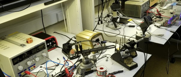 Elektor Lab Notes: Elektor X, Sommerschaltungen und mehr