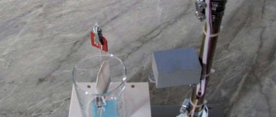 Article gratuit : minuterie de thé robotisée alimentée par la chaleur de l'eau