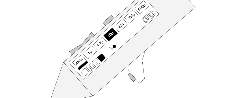 Active, in-circuit capacitor tester smoothly connects parallel capacitors