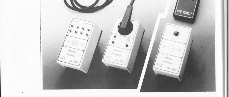 une télécommande à commande manuelle ou IR et à transmission par le secteur domestique FM