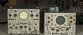 oscilloscopes Tektronix 556 et 565 à deux faisceaux