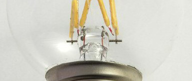Des LED remplacent le filament de lampes d'éclairage